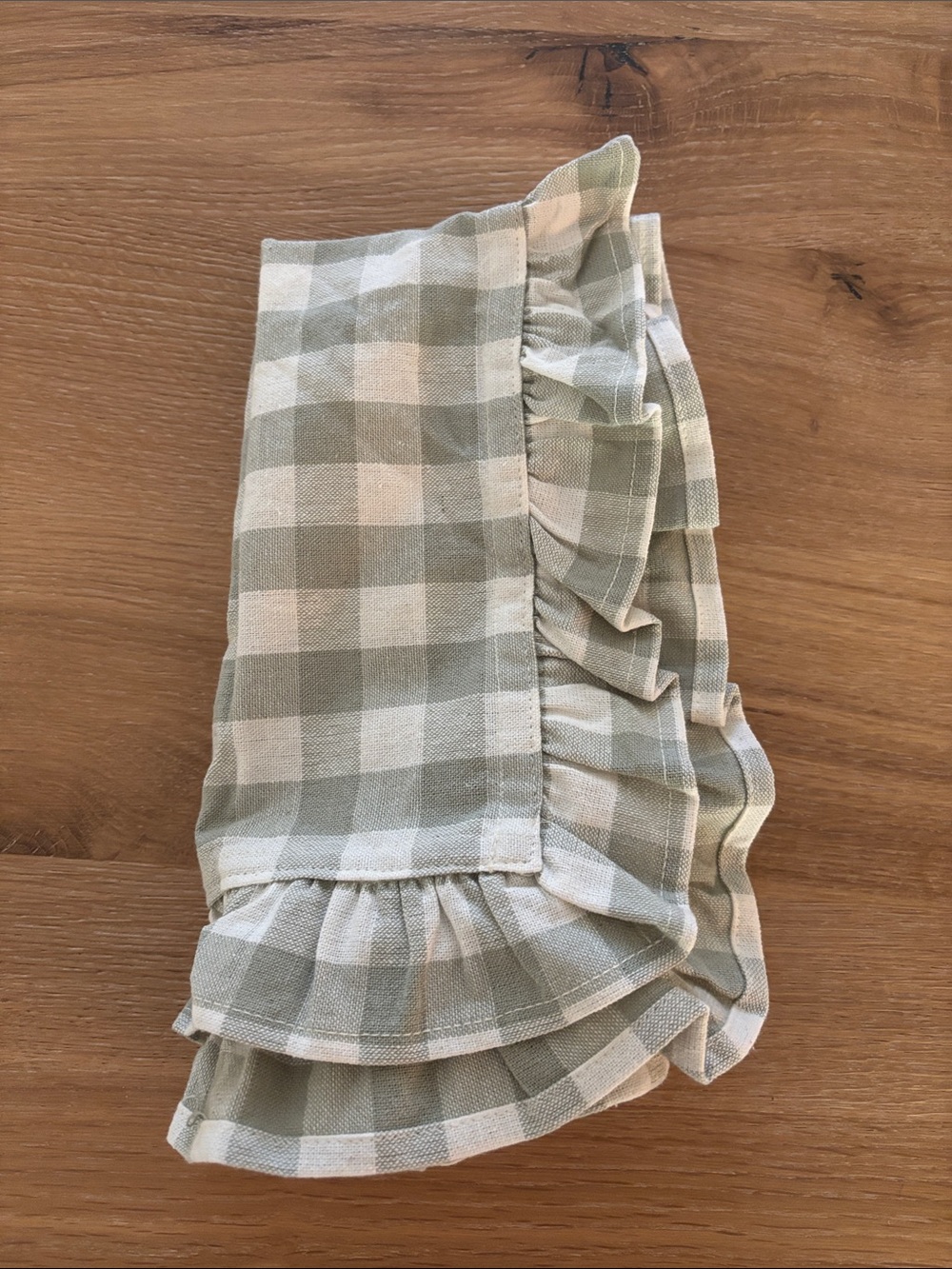 Set of 4 Dinner Napkins - Sage Gingham Ruffle